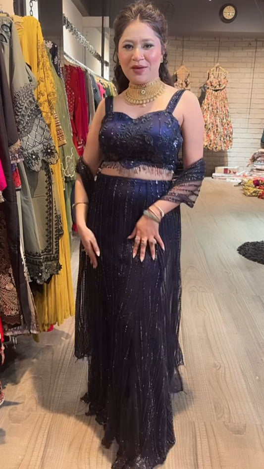Priyanka Chopra Navy blue Fish
