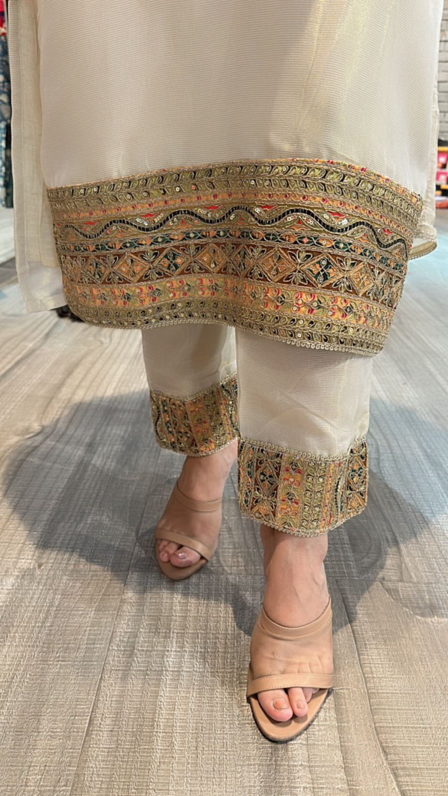 Naghma Designer suit