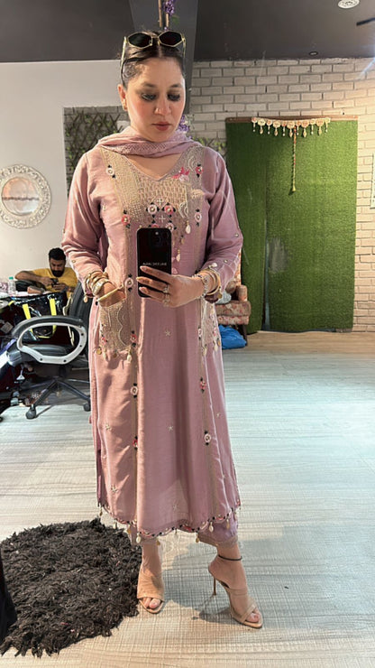 Moga lavander pocket embroidered suit