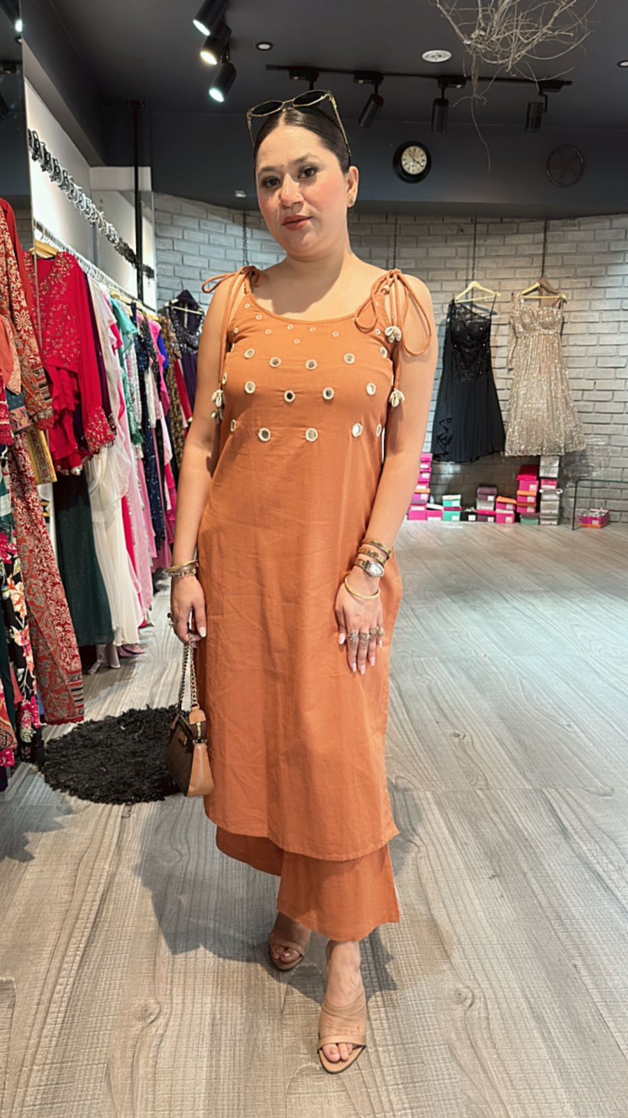 Shells Rust Mirror strap kurta set