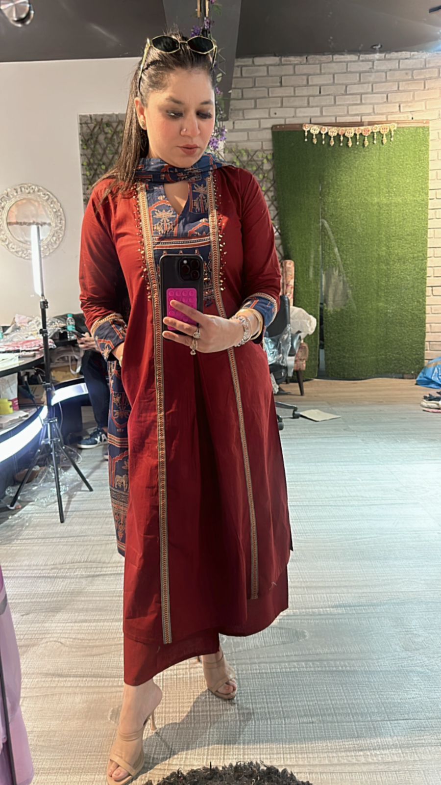 Namaste Aline pocket suit