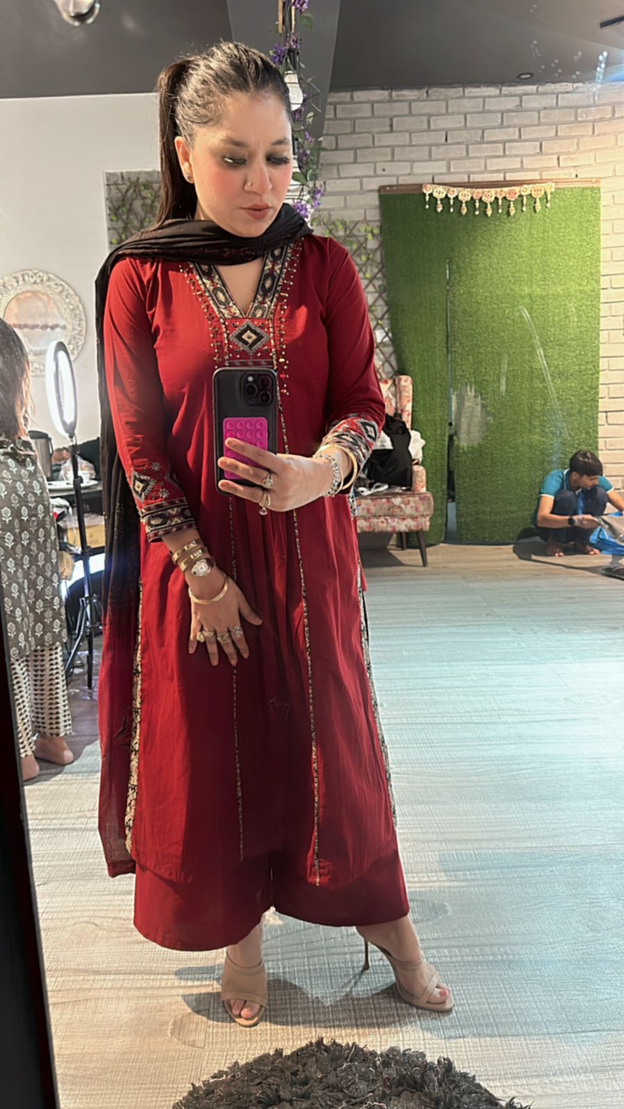 Mishti Mahroon Aline pocket suit