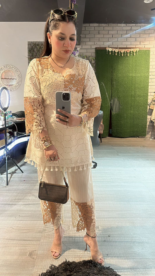 Bershka Beige Ombré crochet Lace cordset