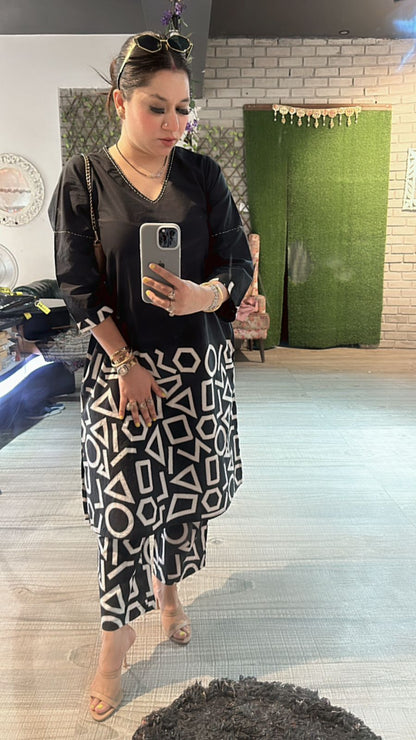 Daily wear Black White cordset