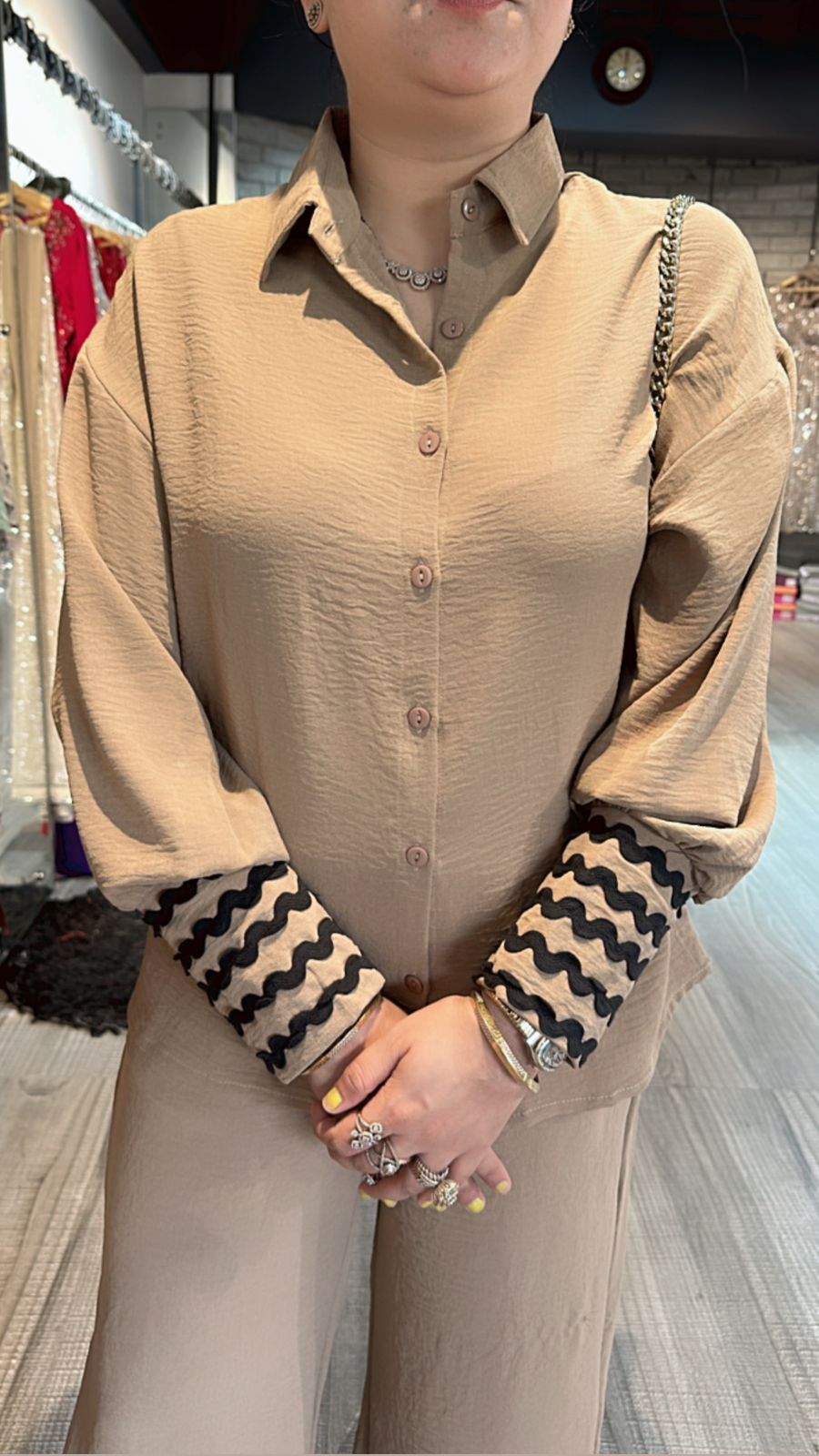 Twitter Beige cordset