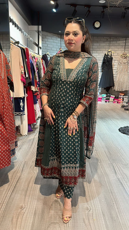 Amour Bottel Green printed Anarkali