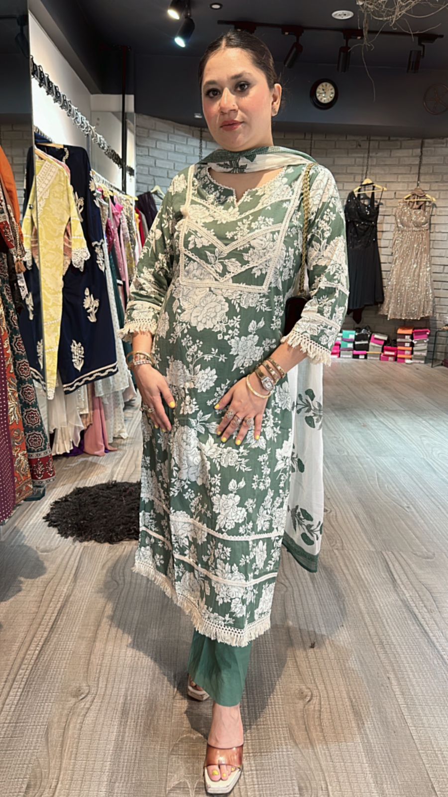 Eilora Green cotton print suit