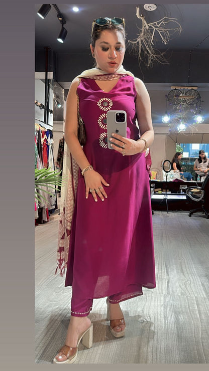 Zaral Magenta Pink Mirror suit