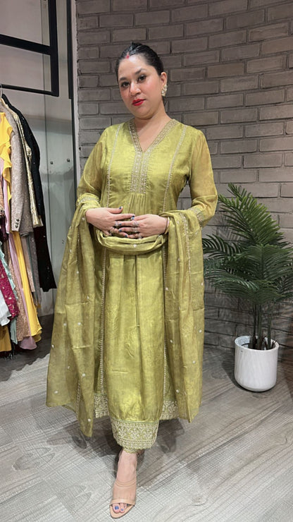 Meera Teej Anarkali