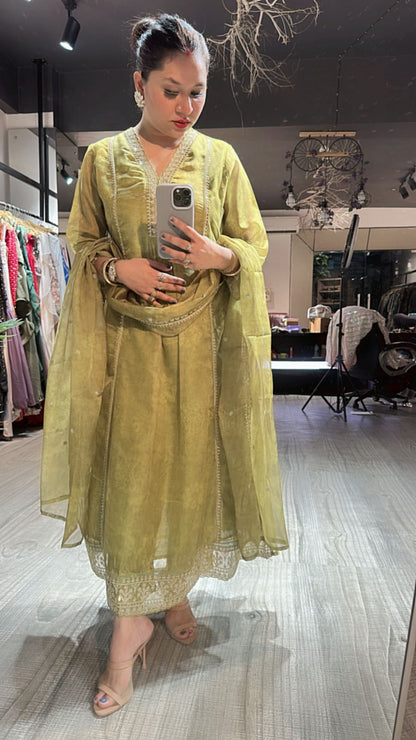Meera Teej Anarkali