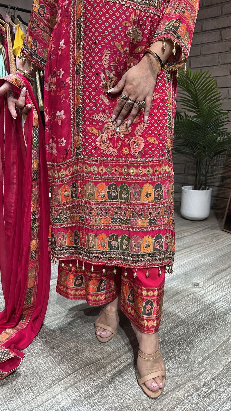 Raspberry Digital print suit