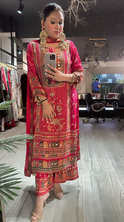 Raspberry Digital print suit