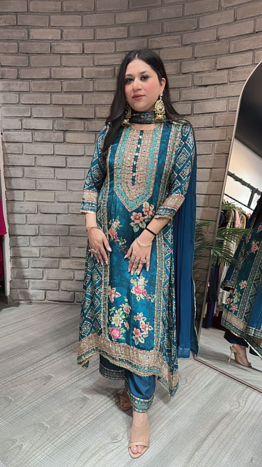 Nargis Aline Digital print suit