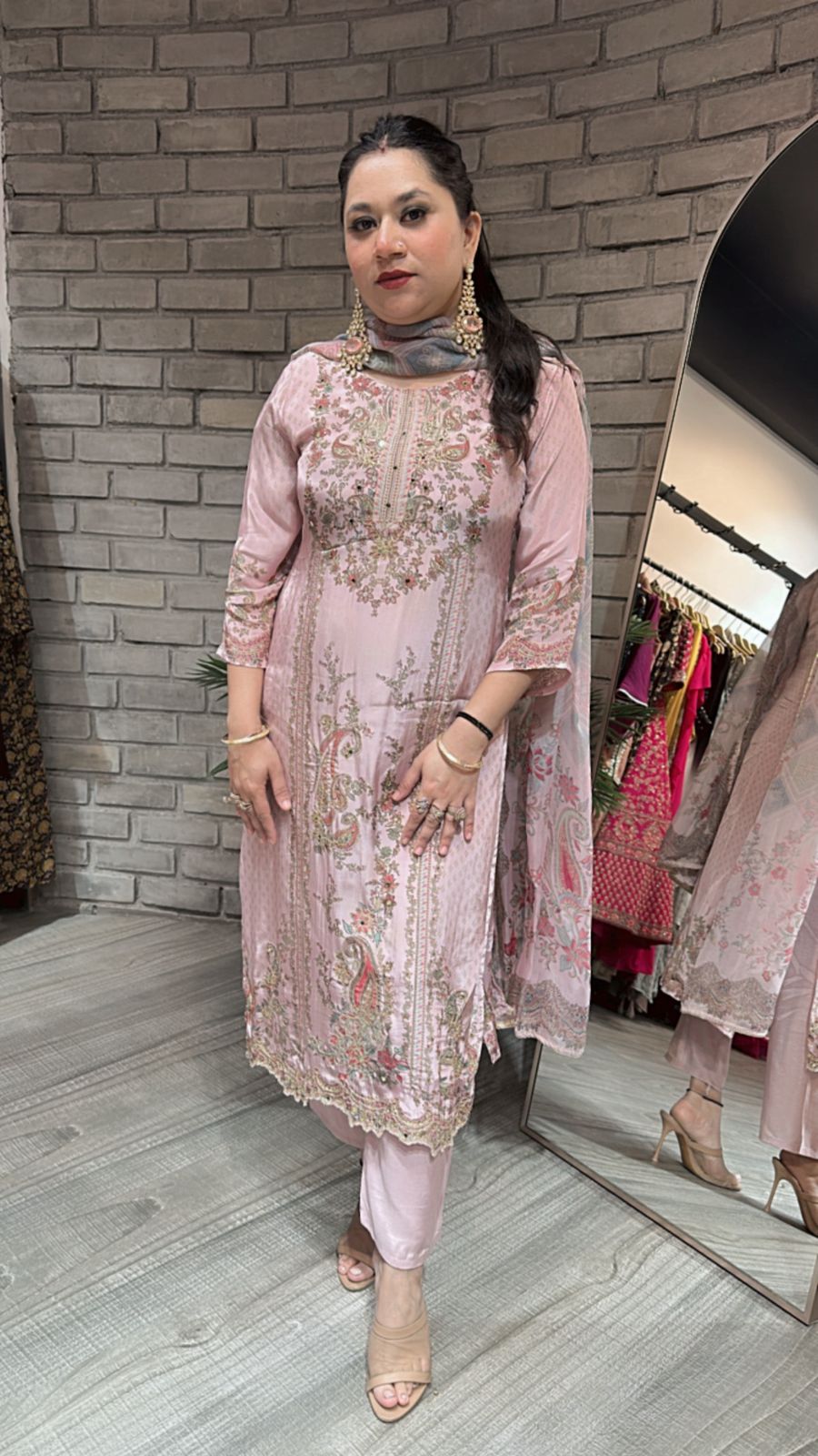 Fankaar Baby pink Digital suit