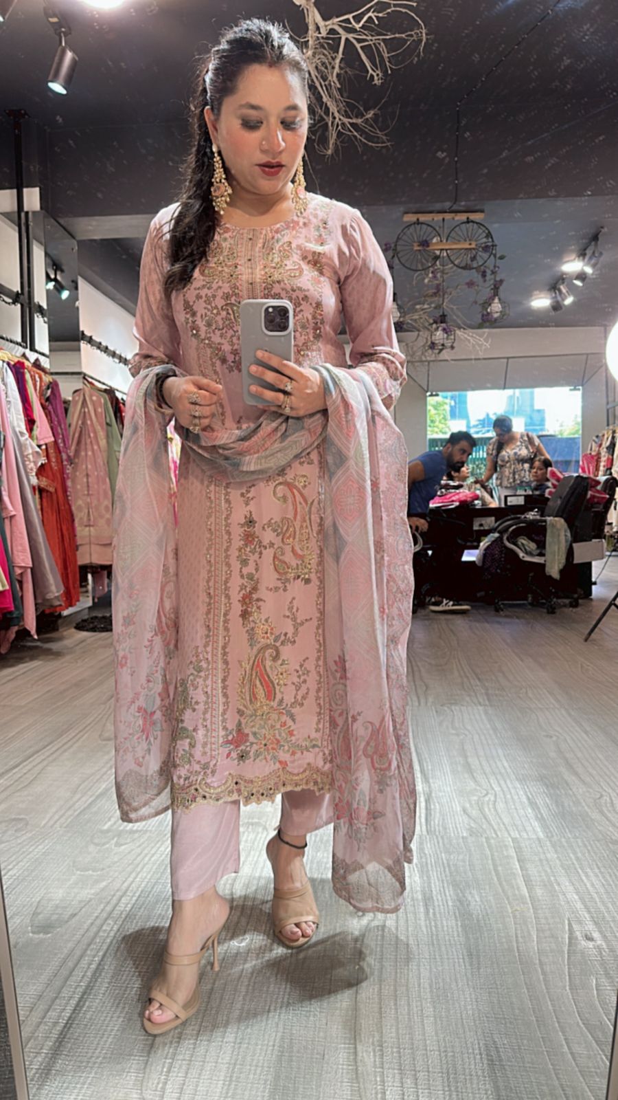 Fankaar Baby pink Digital suit