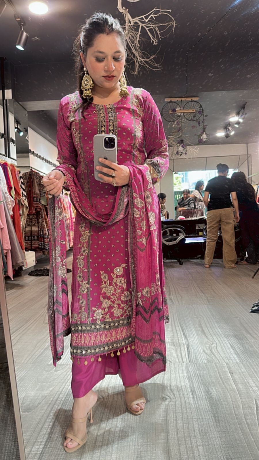 Dildar Raddish pink Digital suit