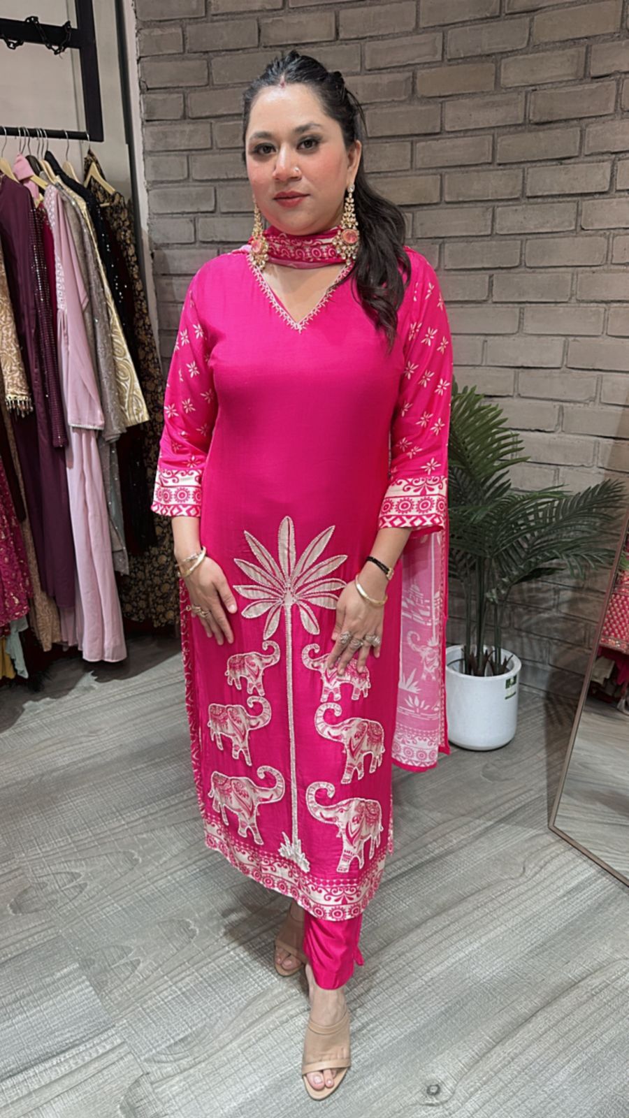 Zia Fuchsia Digital Pearl work suit