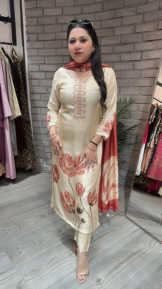 Aasma Designer suit
