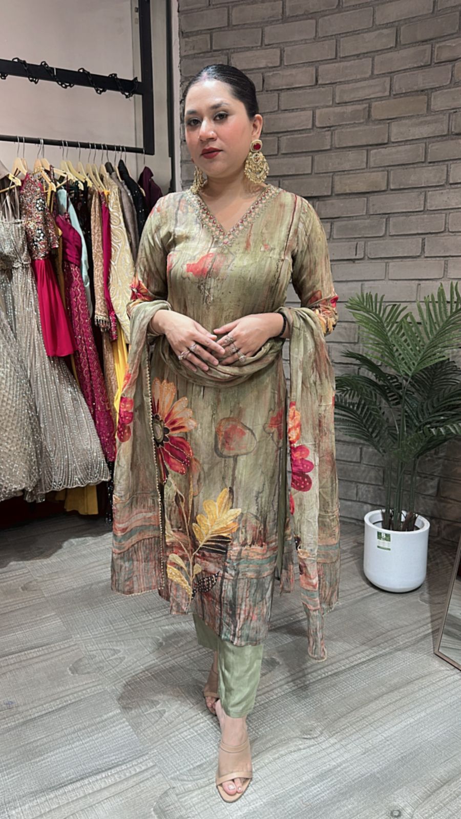 Lajawab Digital print suit