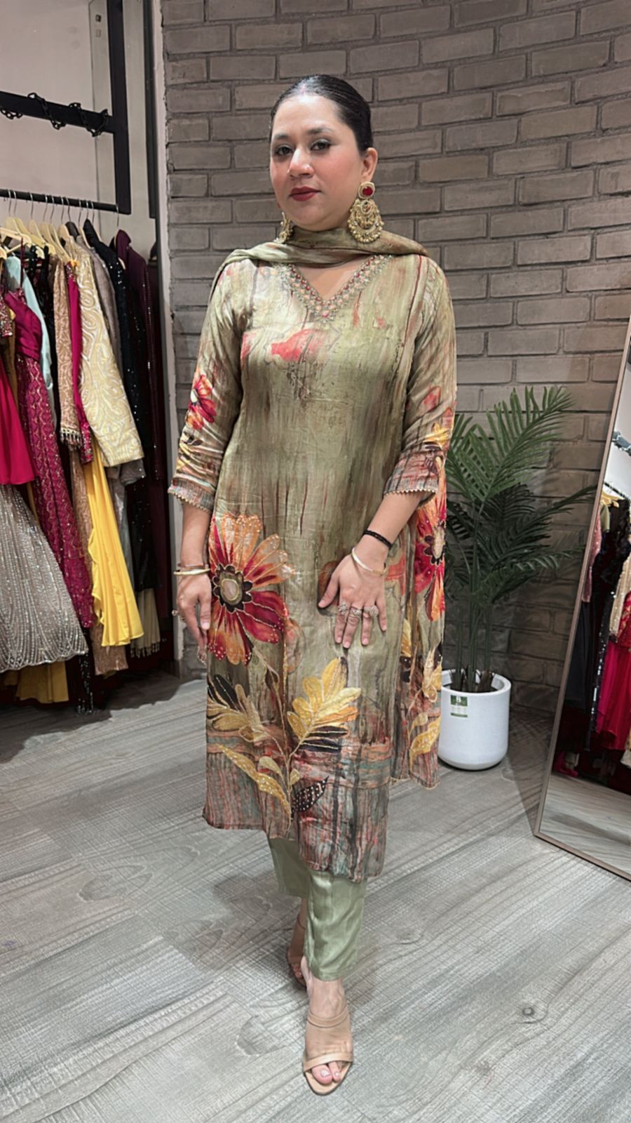 Lajawab Digital print suit