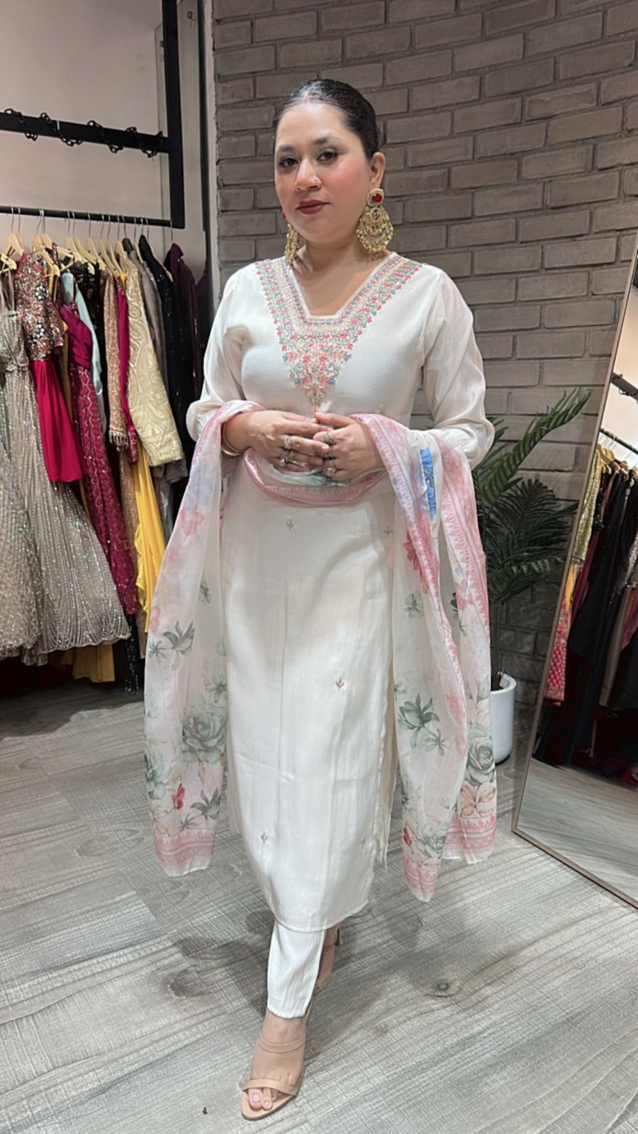 Jantar Mantar white suit