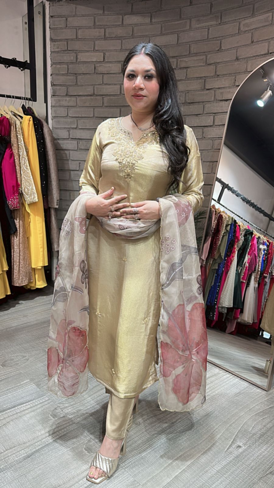 Rangreze Gold Shimmer Suit