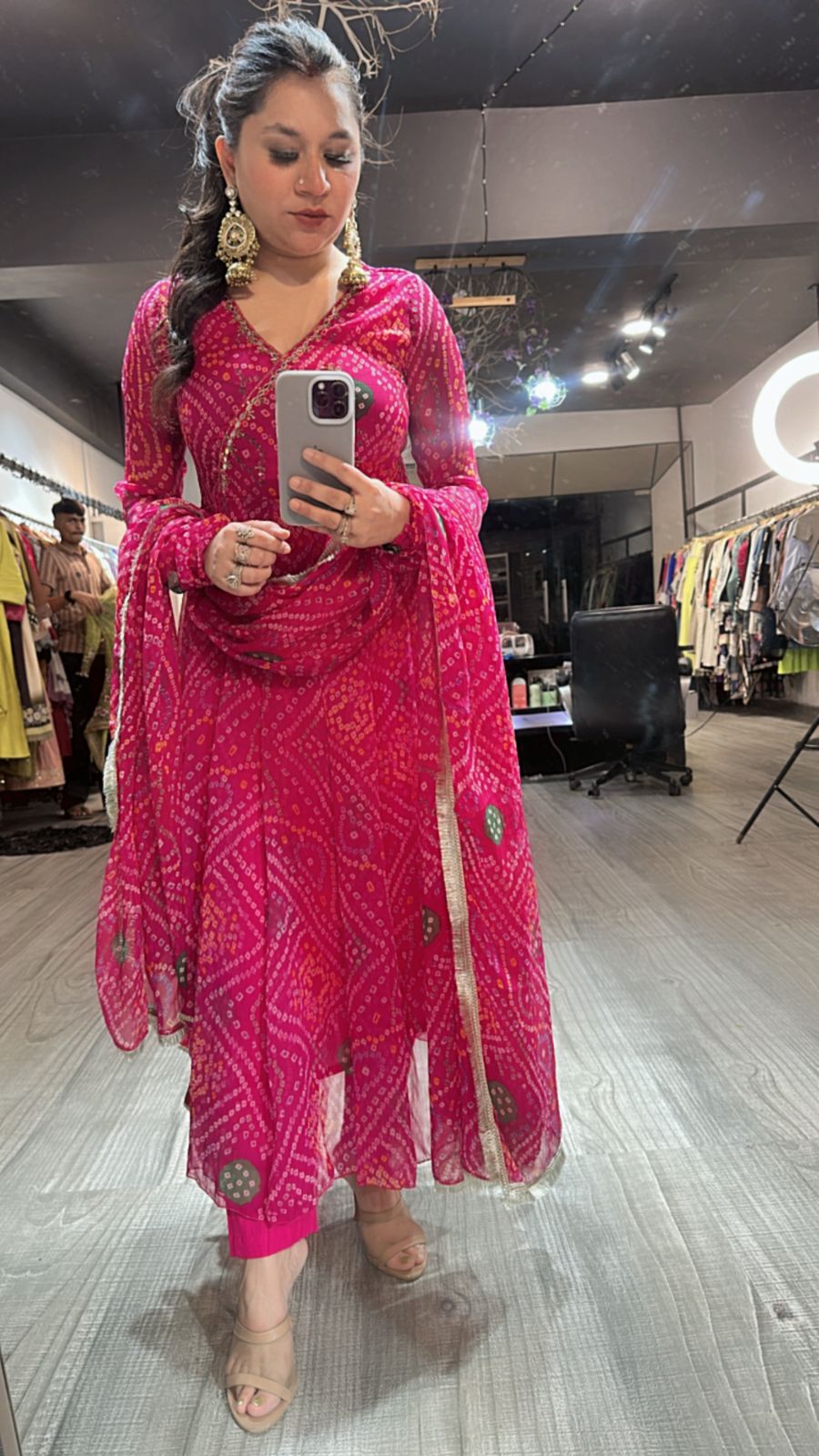 Jaipur Megenta leheria suit