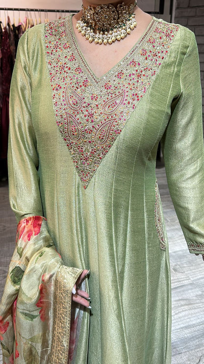 Melon pista Pocket wale Anarkali