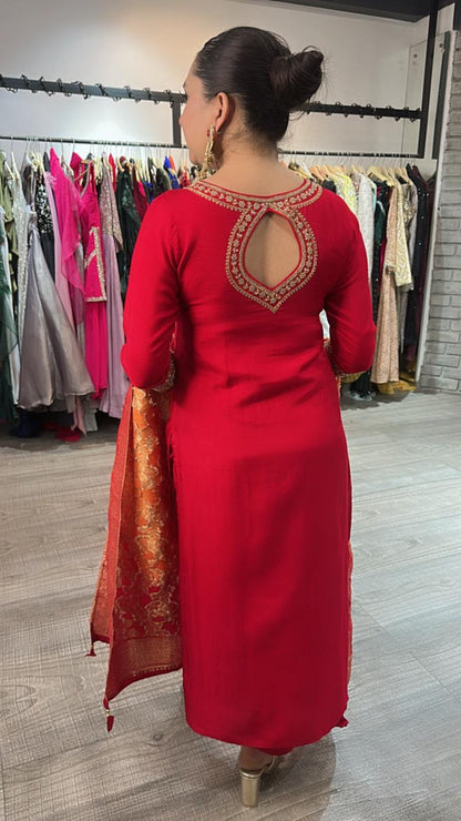 Shingar Foshia Red Dupatta Suit