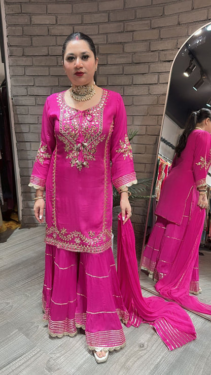 Ghevar Magenta pink pati work