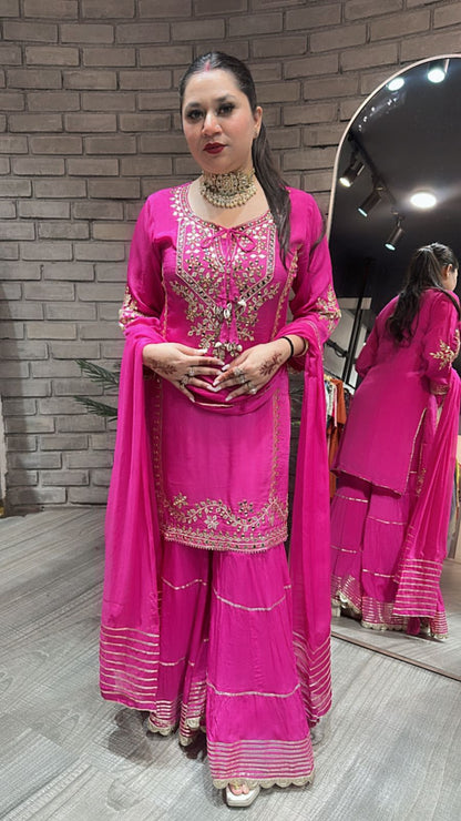 Ghevar Magenta pink pati work