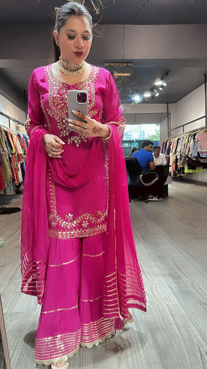 Ghevar Magenta pink pati work