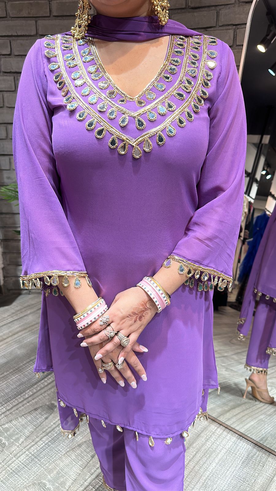 Rakhi Lavander Mirror suit