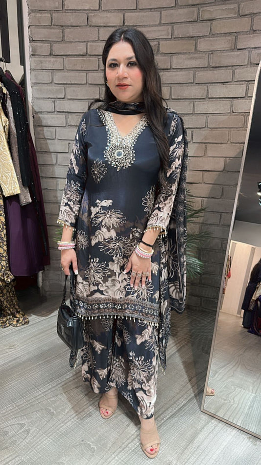 Gazal Mirror c-cut Digital Suit