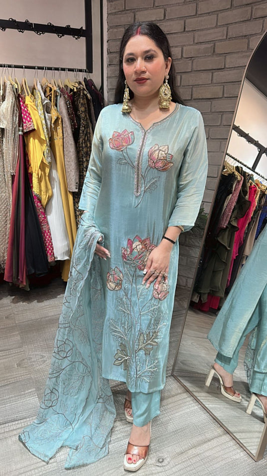 Sanskrit Lotus 🪷 Thread work Suit