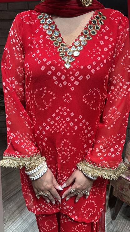 Mehfil lal Leheriya Mirror Suit