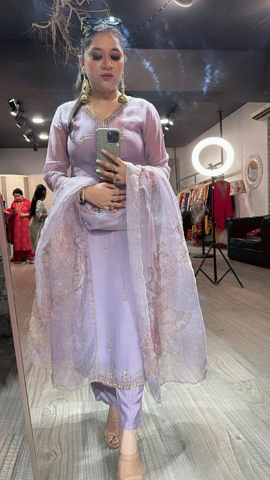 Isabella Lavander Katdana suit