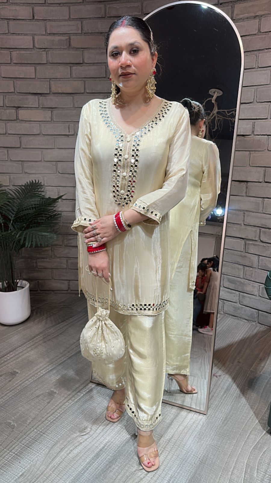 Farzana Mirror potli Cordset