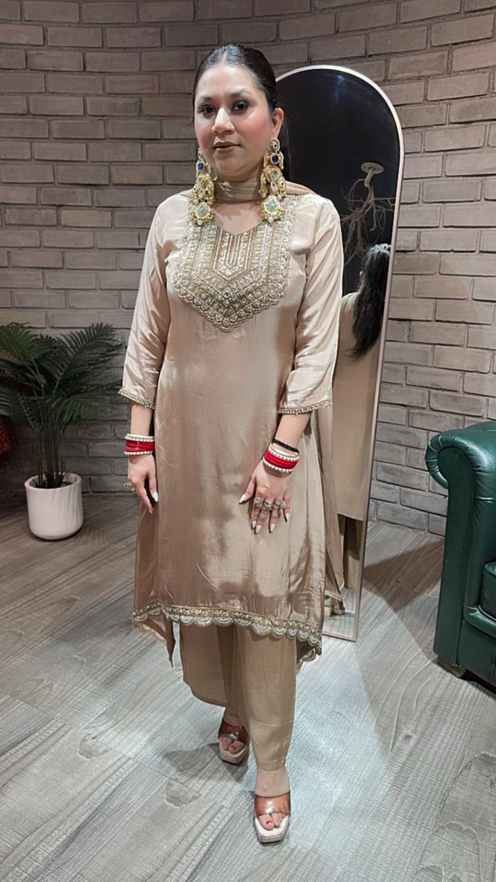 Kriti Designer C-Cut Style Suit