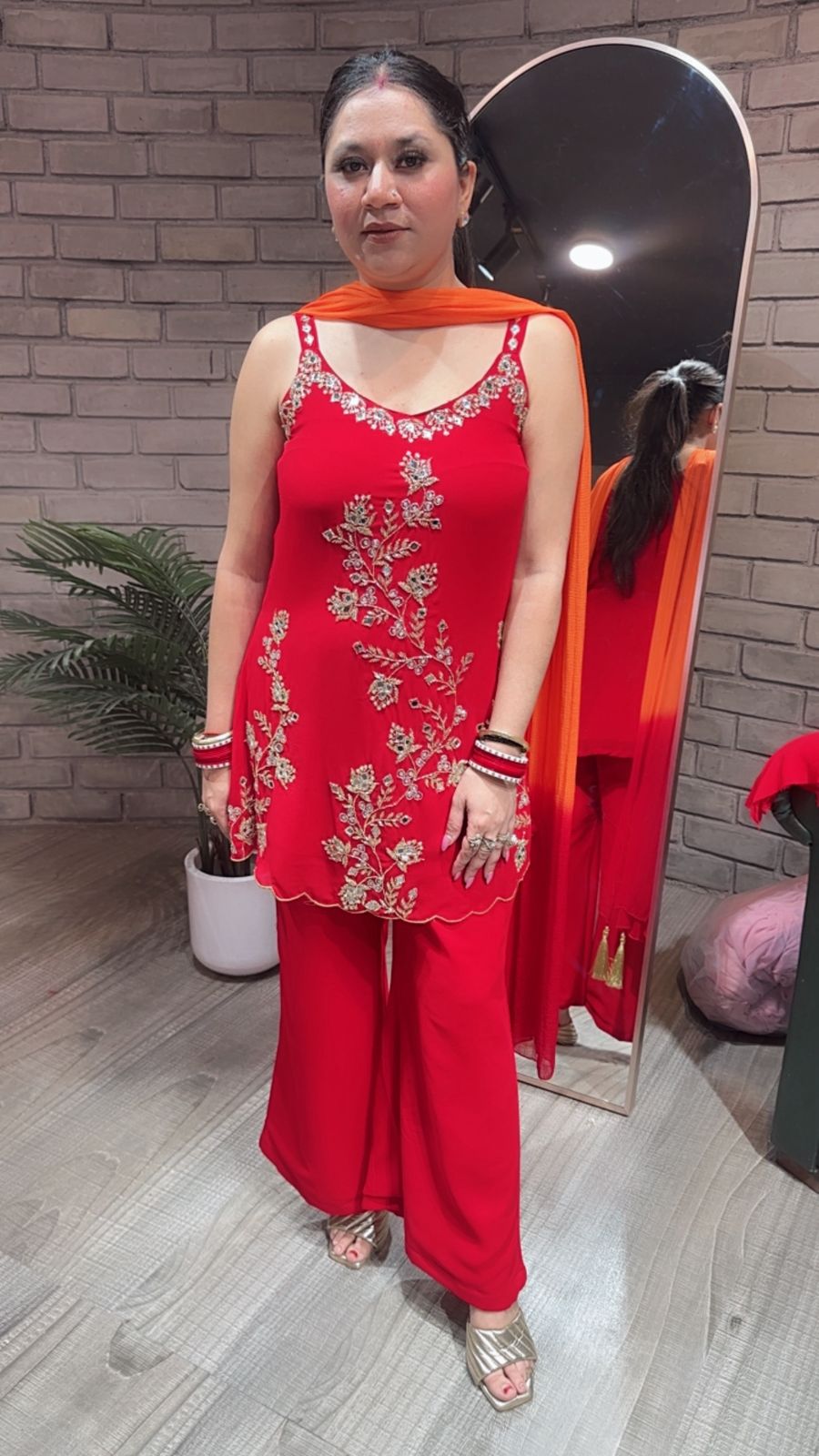 Dulhania Red Strapy katdana suit