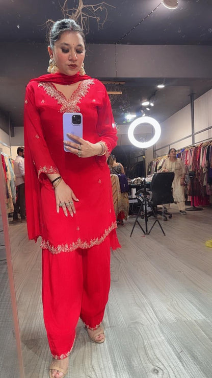 Tabeer Lal farshi salwar Suit