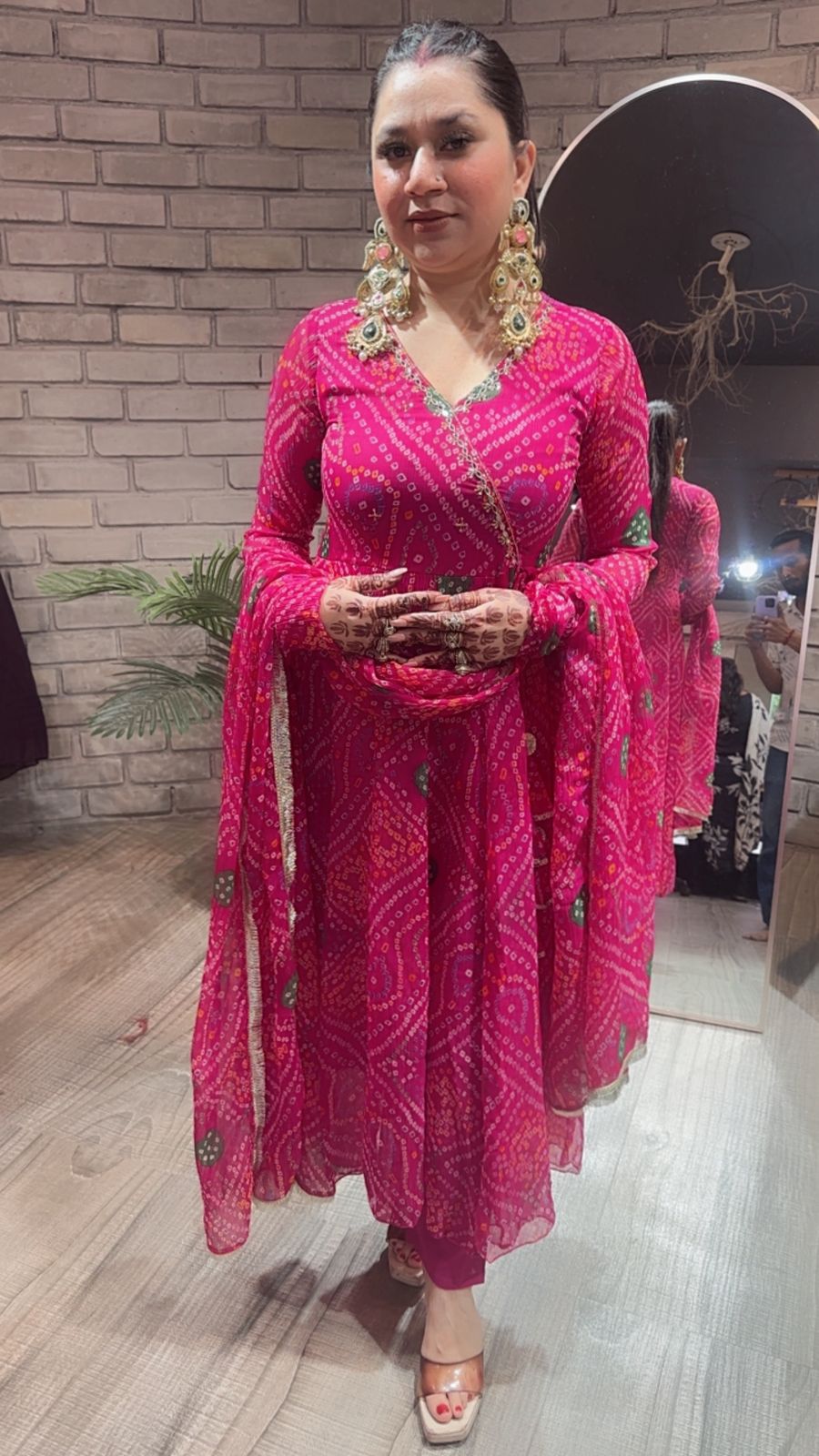 Jaipur Magenta leheria suit