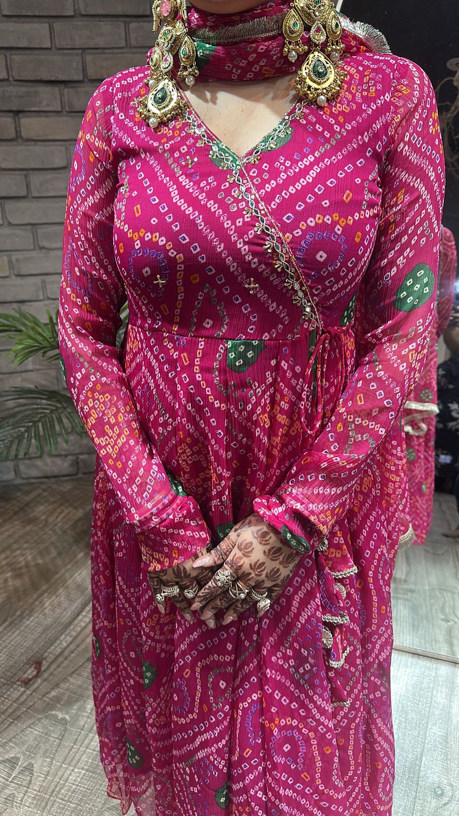 Jaipur Magenta leheria suit