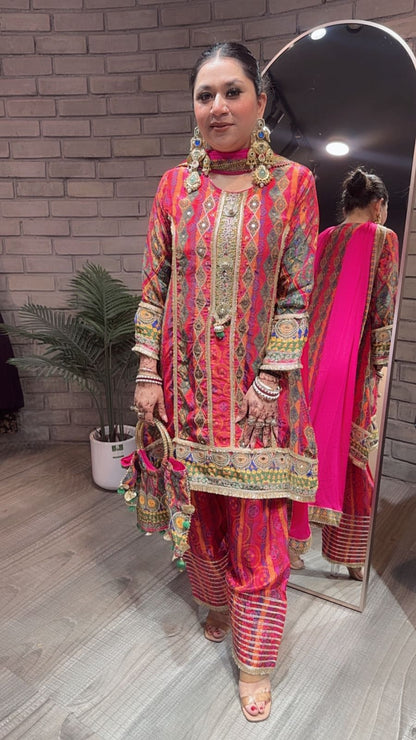 Pataka Multicolor Farsi Potli suit