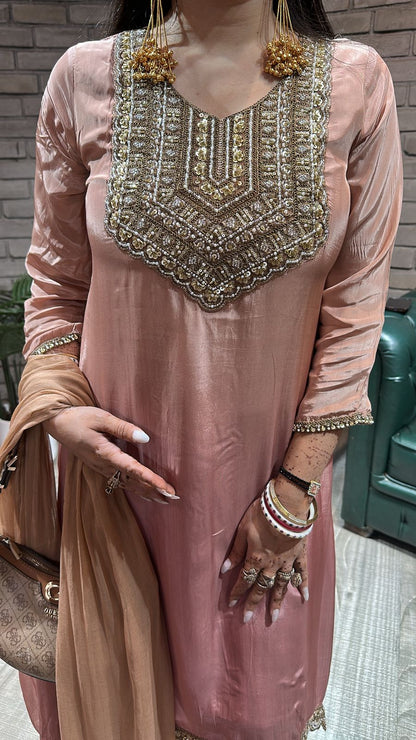 Kriti Designer onion Ombré C-Cut Style Suit