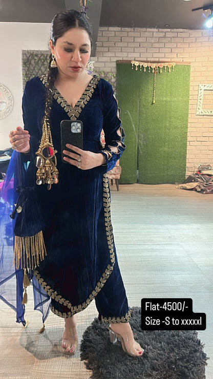 Ebadat Navy Blue Crush katdana velvet Suit with potli