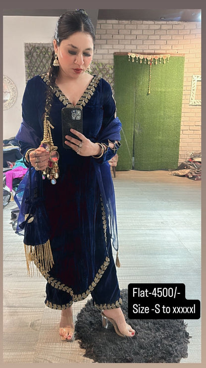 Ebadat Navy Blue Crush katdana velvet Suit with potli