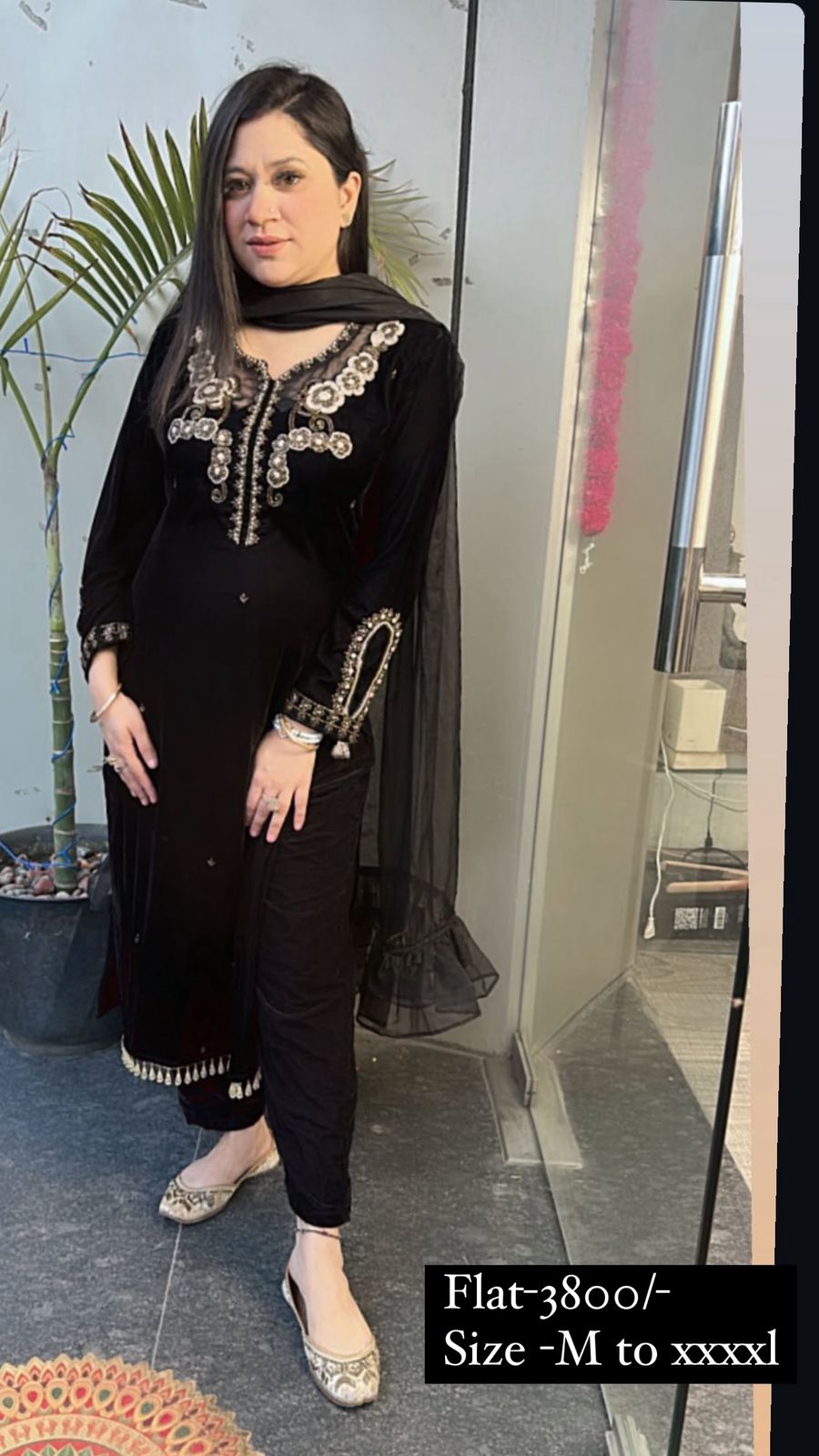 Celebrity Black Handwork velvet suit