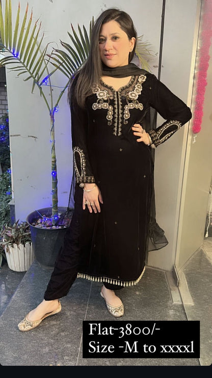 Celebrity Black Handwork velvet suit
