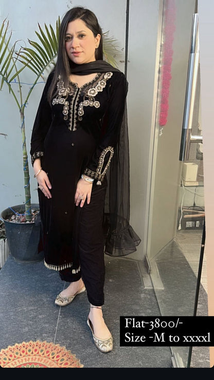 Celebrity Black Handwork velvet suit